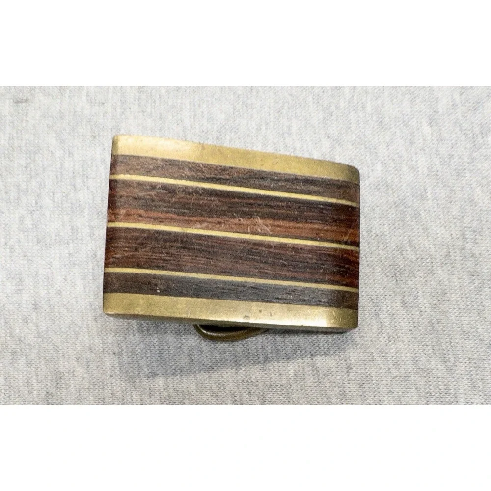The Unbranded Brand vintage hardwood